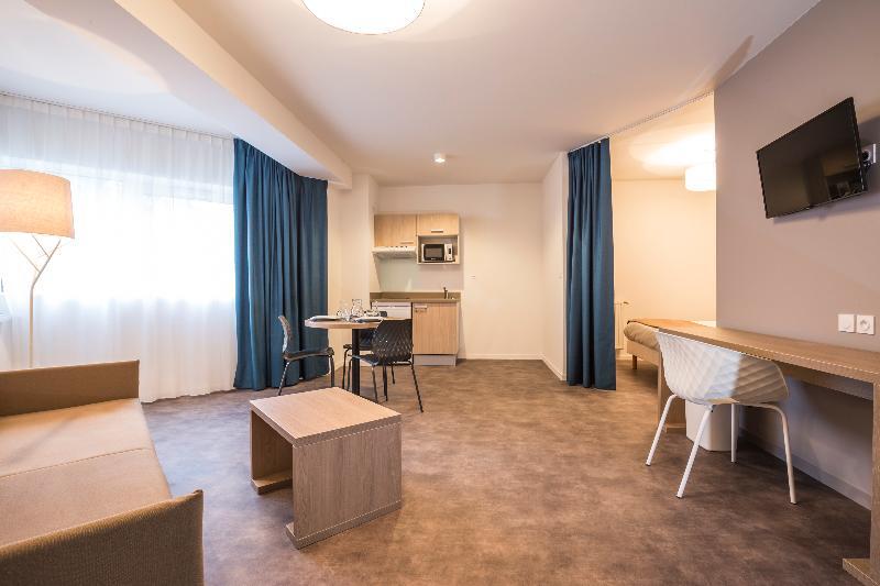 Aparthotel Adagio Access Saint Nazaire Exterior foto